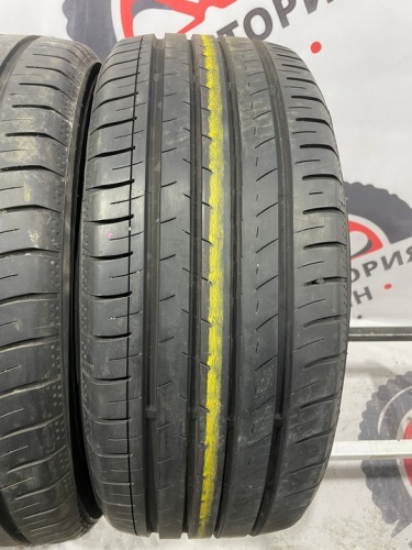 Yokohama BluEarth-GT AE-51 R17 215/45