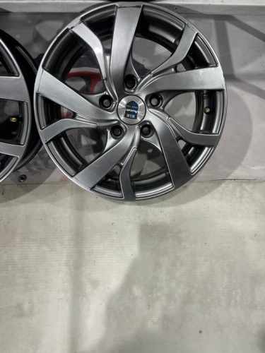 Диски литые R15 5х114.3 ET46 ЦО67,1