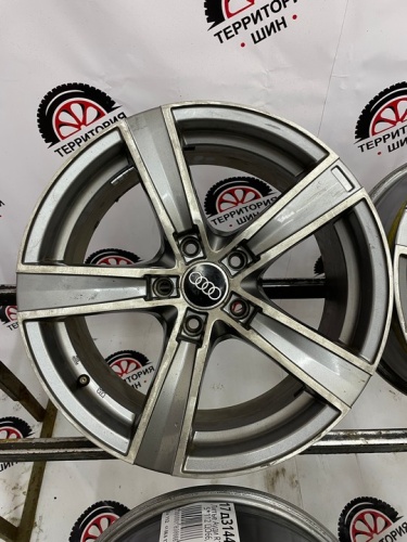 Литье Ауди  R17 5*112 ЦО66,6 ЕТ40 7,5J