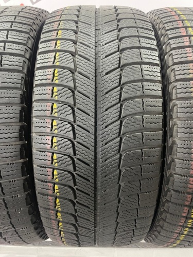 Michelin X-Ice 3 R17 215/45