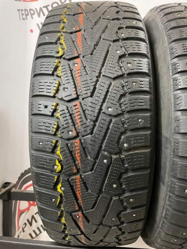 Pirelli Ice Zero R16 215/65