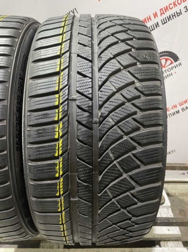 Kumho WinterCraft WP72 R19 255/35