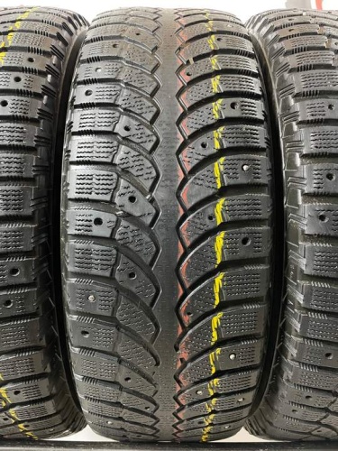 Bridgestone Spike - 01 R15 195/65