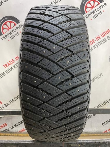 Goodyear ice arctic R17 215/55