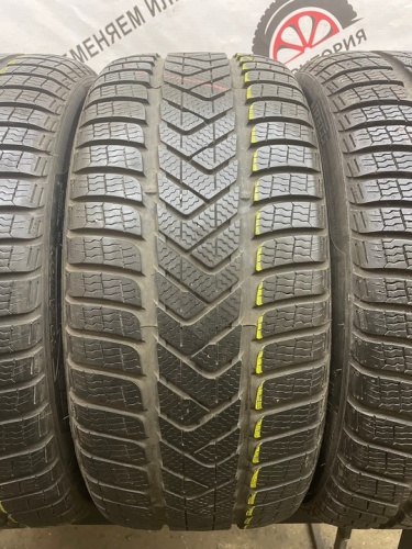 Pirelli Winter Sottozero3 R19 235/35 91V