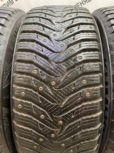 Kumho Wintercraft Ice WI31  R16 205/55