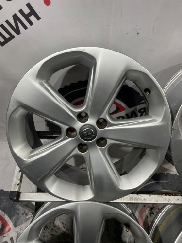 Диски Литые R18 5x105 et38 56.6 7j