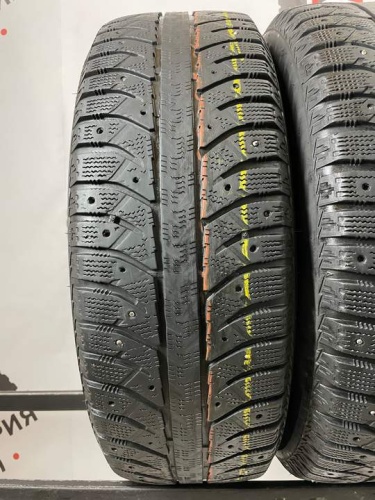 Bridgestone Ice Cruser 7000S R17 225/65
