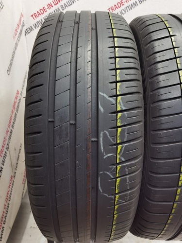 Michelin Pilot Sport 3 R18	215/45