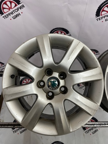 Литье Шкода R15 5*100 ЦО 51.1 ET43 6J
