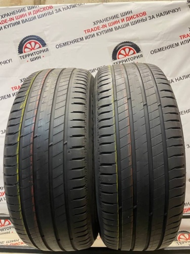 Michelin Latitude Sport 3 R18  235/55