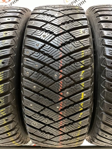 Goodyear UltraGripIceArcticSUV4x4 225/60/17
