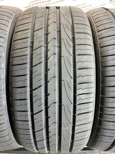 Zeta Impero R21	285/40