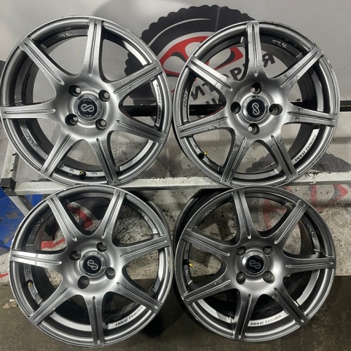 Литые диски R15 4х100 et40 73.1 6.5j