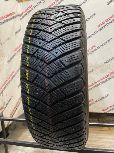 Goodyear UltraGrip Ice Arctic  SUV R17	215/65
