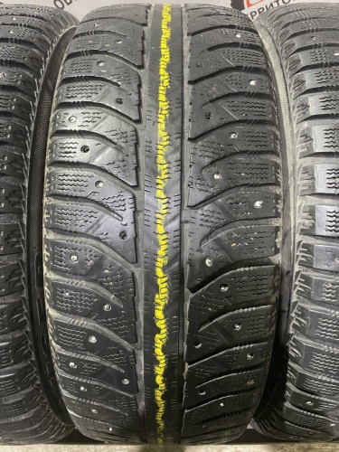 Bridgestone Ice Cruiser 7000 R16 205/55