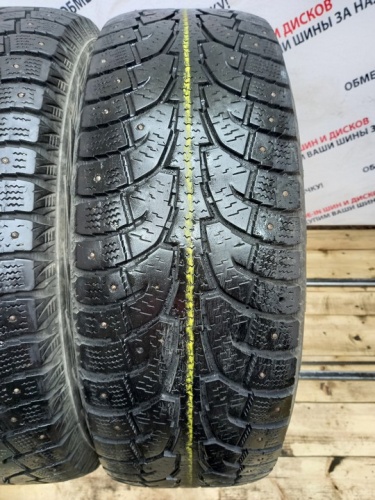 Hankook Winter I*Pike RW R17 235/65