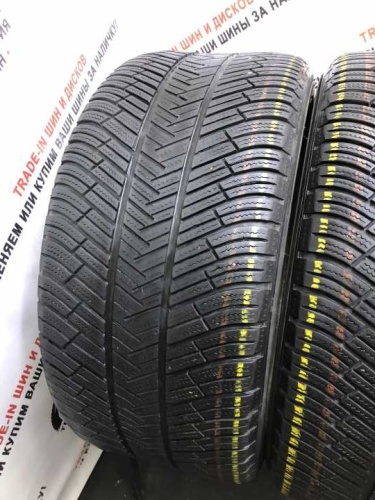 Michelin Latitude Alpin LA2 R20 295/40