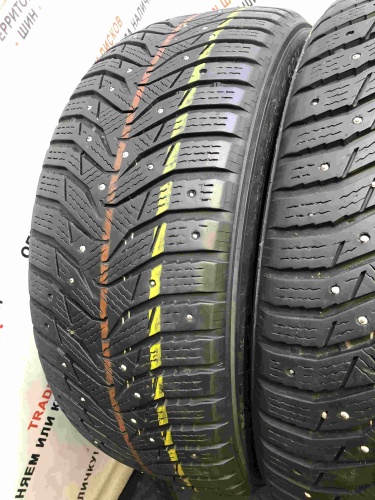 Kumho WinterCraft Ice WI31 R17 235/55