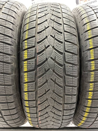 Goodyear UltraGrip Ice SUV  R17 215/65