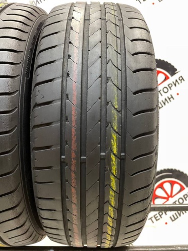 Goodyear EfficientGrip 195/60/15