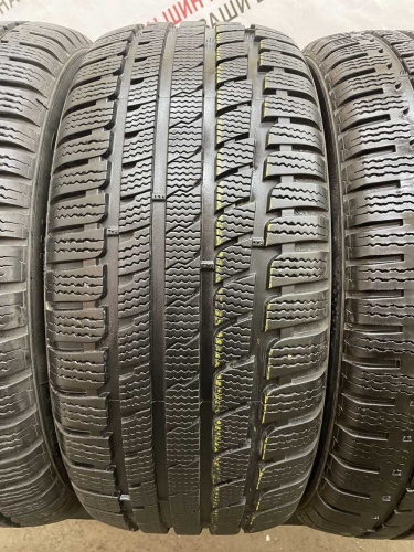 Kumho WinterCraft KW27 245/50 R18 104V