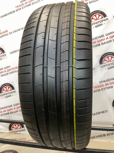 Pirelli PZero PZ4 R19	265/50