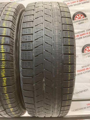 Pirelli Scorpion Ice-Snow R17	225/65