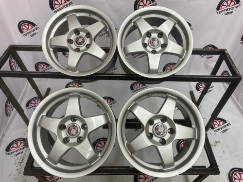 Литье от Митсубиси Лансер 10 R16 5*114.3 7J ET35 ЦО67.1