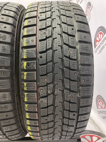 Dunlop SP Winter Ice 01  R17 235/55