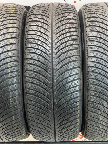 Michelin Pilot Alpin 5 R18  225/55