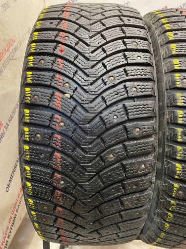 Michelin X-ice North R18	235/50