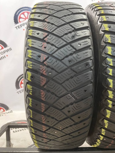 Goodyear Ultragrip Ice Arctic 185/65 R15