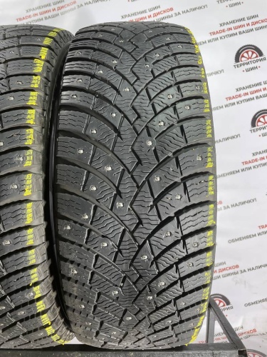 Pirelli Scorpion Ice Zero 2 R18 235/60