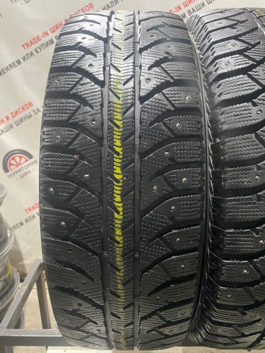 Bridgestone Ice Cruiser 7000 R16 215/65