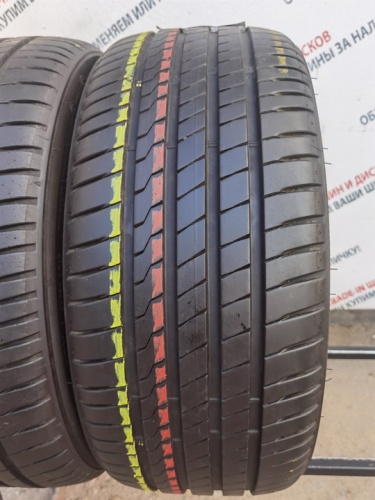 Firestone Roadhawk R21 295/35