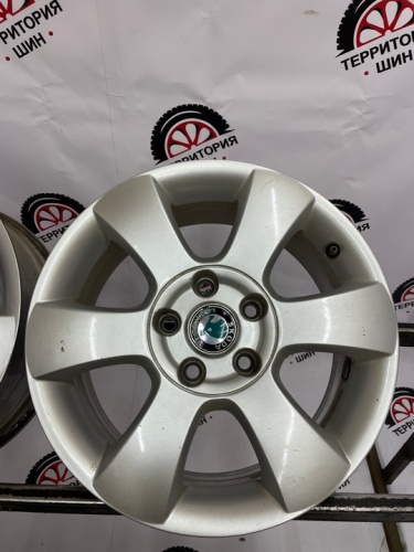 Литье Шкода R16 5*112 ЦО 53 ЕТ50