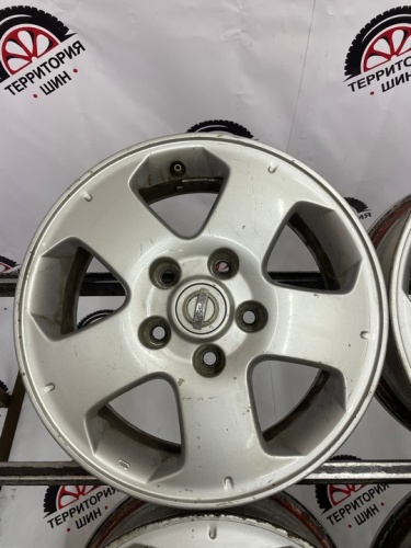 Литье Nissan R15 5*114,3 ЦО66,1 ЕТ45 5,5J