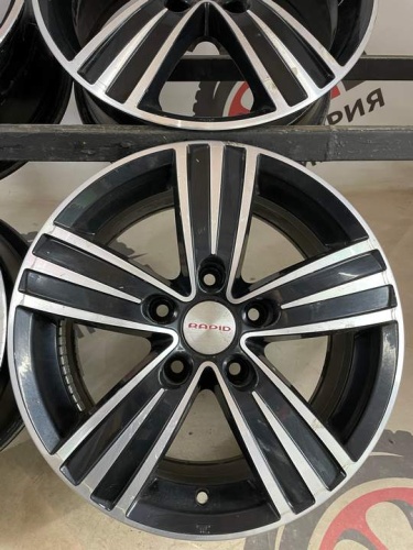 Литые  BMW 1 e87 R16 5x120/72,6/ET44/J7