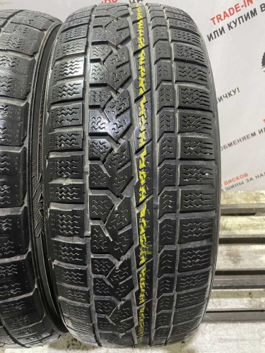 Kumho I'Zen RV Asymmetric R17 225/60