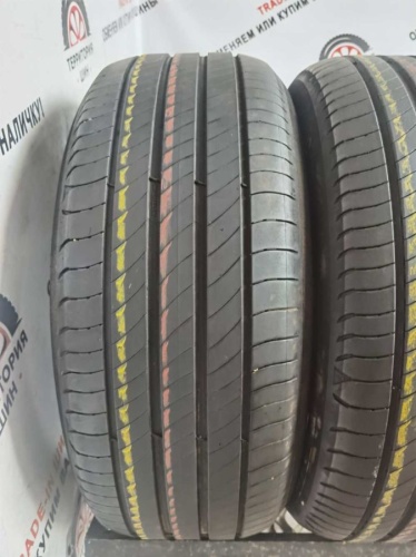 Michelin Primacy 4 R19 235/50