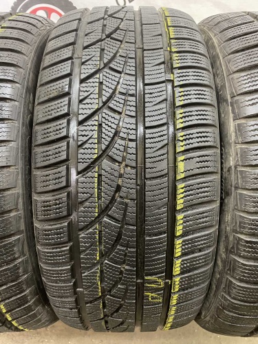Hankook Winter i*cept evo R17 245/45 99V