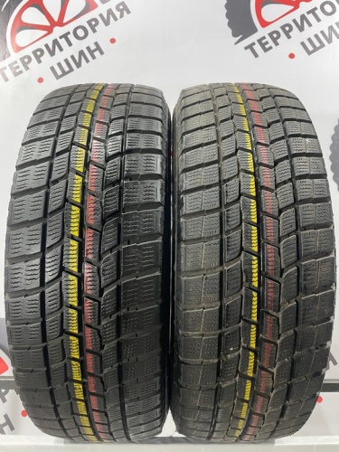 Goodyear Ice Navi 6 R16 215/65
