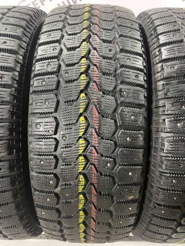 Yokohama Ice Guard F700Z R16 215/65