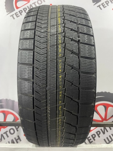 Bridgestone Blizzak VRX R18 245/45