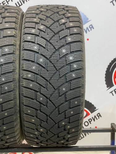 Zeta Antarctica Sport R18	235/45