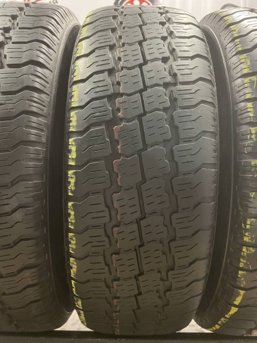 Infinity Tyres INF-200  215/70 R16