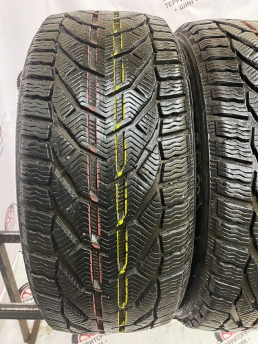 Tigar Winter R18 245/45 110V