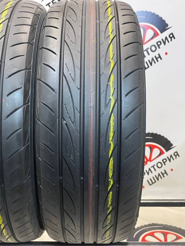 Yokohama Advan Fleva V701 R16 205/55