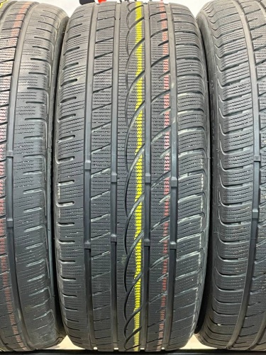 Powertrac SnowStar R19 245/45